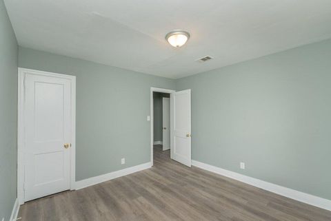 Tiny photo for 1512 Heard Avenue, Augusta, GA 30904 (MLS # 550458)