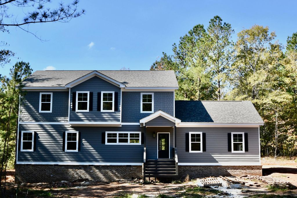 Photo for 1021 S Pointe Ct, Tignall, GA 30668 (MLS # 543335)