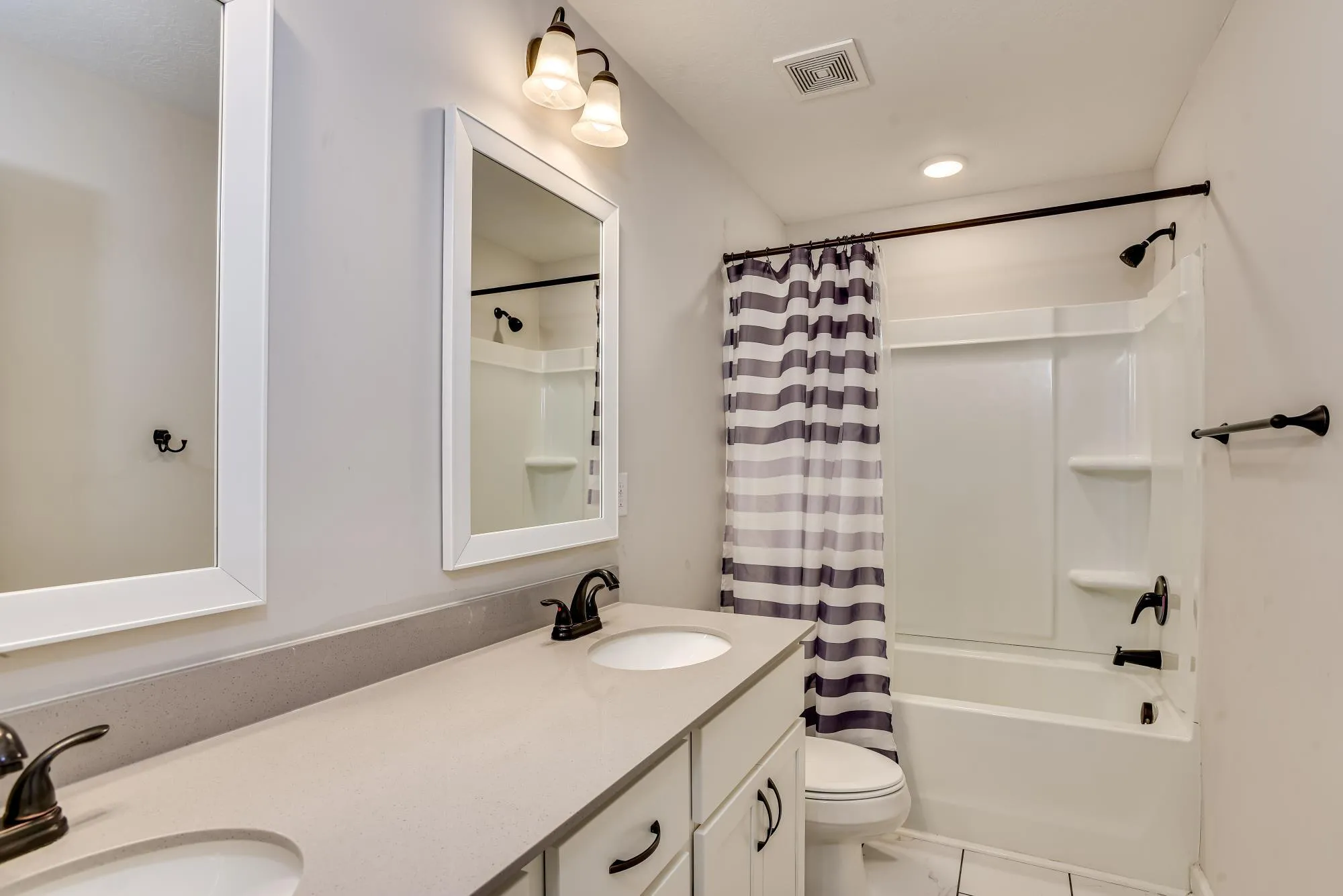 Grovetown, Georgia 30813, United States, 4 Bedrooms Bedrooms, ,3 BathroomsBathrooms,Residential,Active,37021