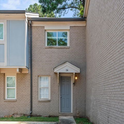 Tiny photo for 2604 SW Campbellton Road, Atlanta, GA 30311 (MLS # 546808)