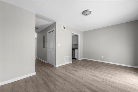 Tiny photo for 2604 SW Campbellton Road, Atlanta, GA 30311 (MLS # 546808)