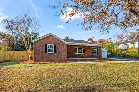 Photo of 1826 Courtney Drive, North Augusta, SC 29841 (MLS # 553449)