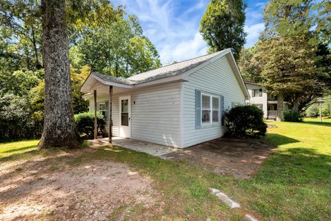 Tiny photo for 303 Jennys Cove Road, Cleveland, GA 30528 (MLS # 546626)