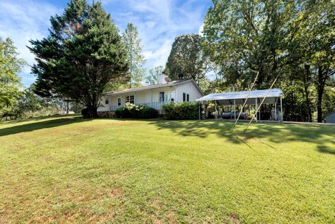 Tiny photo for 303 Jennys Cove Road, Cleveland, GA 30528 (MLS # 546626)