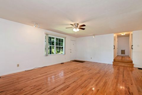 Tiny photo for 303 Jennys Cove Road, Cleveland, GA 30528 (MLS # 546626)
