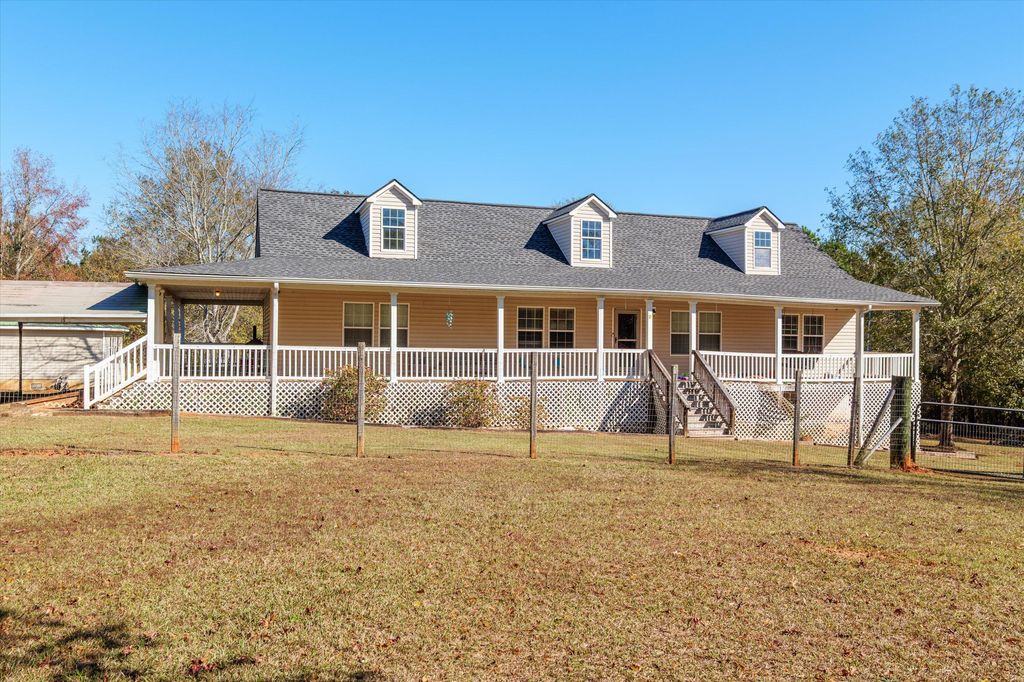 Photo of 1178 Crooked Creek Road, Eatonton, GA 31024 (MLS # 549266)