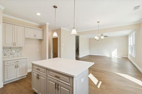 Tiny photo for 932 Walker Point Drive, Grovetown, GA 30813 (MLS # 541108)