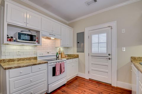 Tiny photo for 1323 Glenn Avenue, Augusta, GA 30904 (MLS # 551540)