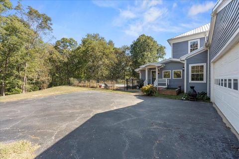 Tiny photo for 425 Thomson Rd Road, Washington, GA 30673 (MLS # 548359)
