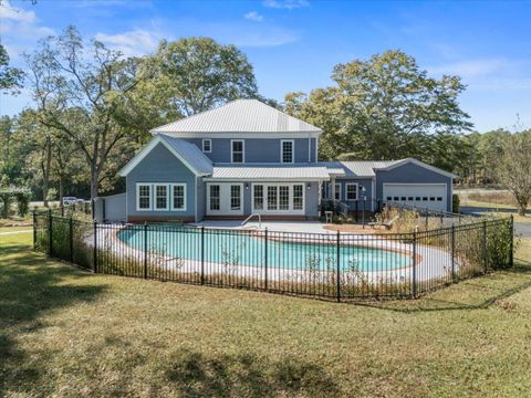 Tiny photo for 425 Thomson Rd Road, Washington, GA 30673 (MLS # 548359)