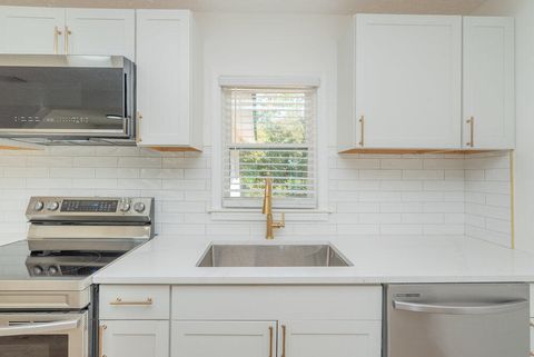 Tiny photo for 306 Hampton Avenue, North Augusta, SC 29841 (MLS # 548619)