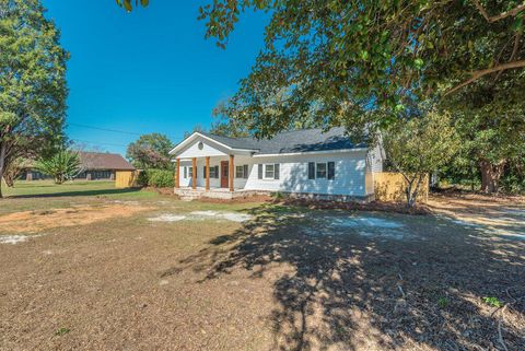 Tiny photo for 306 Hampton Avenue, North Augusta, SC 29841 (MLS # 548619)