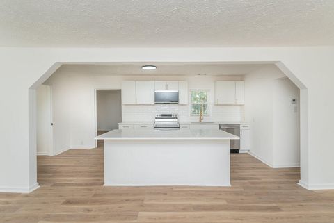 Tiny photo for 306 Hampton Avenue, North Augusta, SC 29841 (MLS # 548619)