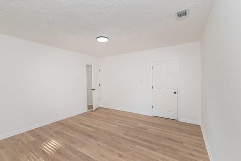 Tiny photo for 306 Hampton Avenue, North Augusta, SC 29841 (MLS # 548619)