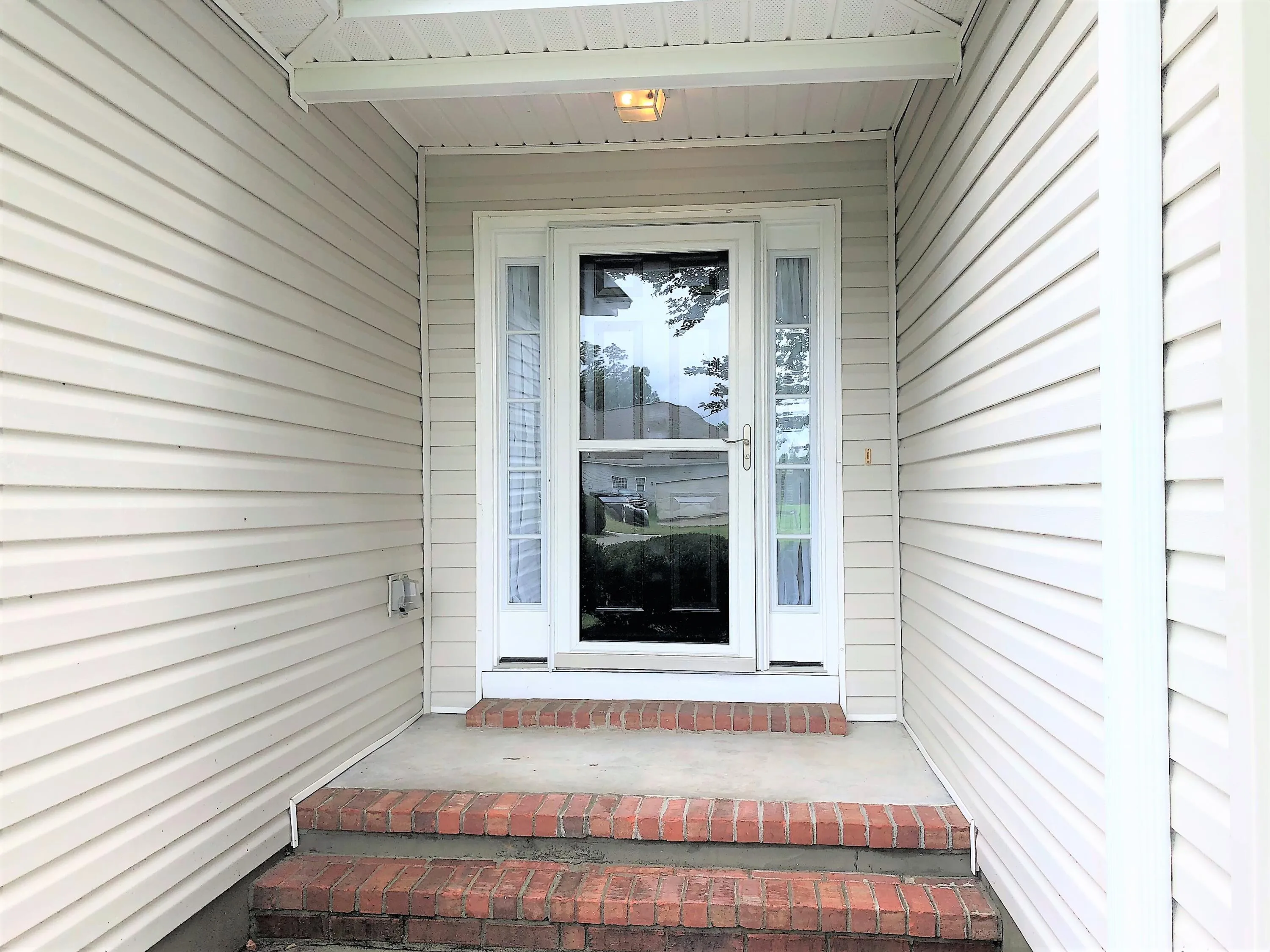 North Augusta, South Carolina 29841, United States, 3 Bedrooms Bedrooms, ,2 BathroomsBathrooms,Residential,Active,195842