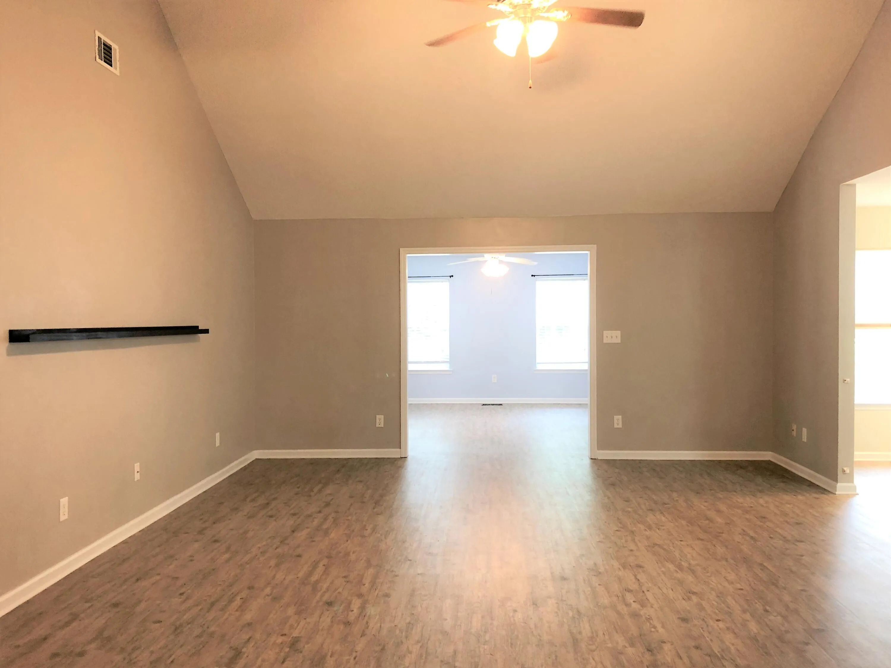 North Augusta, South Carolina 29841, United States, 3 Bedrooms Bedrooms, ,2 BathroomsBathrooms,Residential,Active,195842