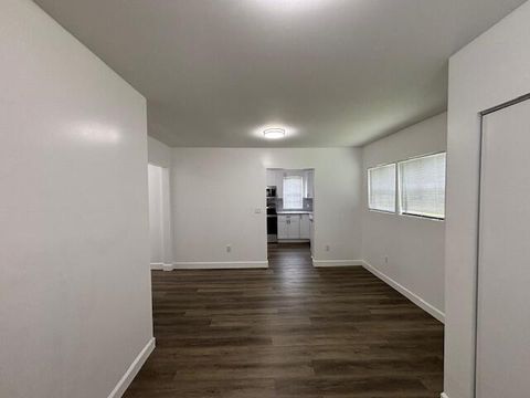 Tiny photo for 641 Ellington Avenue Avenue, Thomson, GA 30824 (MLS # 542925)