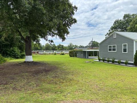 Tiny photo for 641 Ellington Avenue Avenue, Thomson, GA 30824 (MLS # 542925)