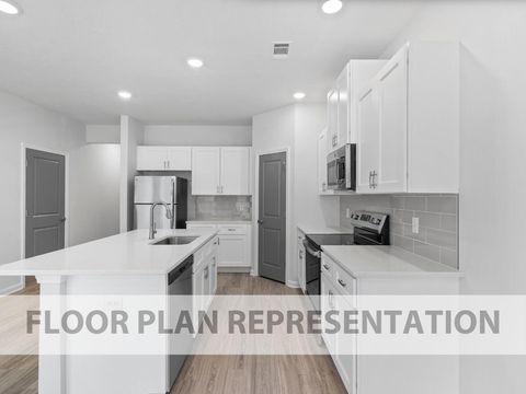 Tiny photo for 647 HAMPTON Drive, North Augusta, SC 29860 (MLS # 540547)