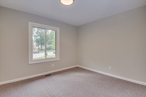 Tiny photo for 325 Longleaf Court, Aiken, SC 29803 (MLS # 548099)