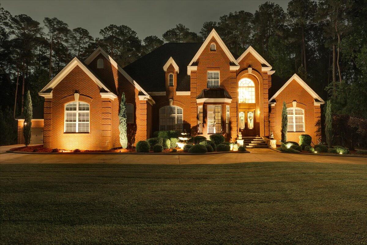 114 Nicoles Way