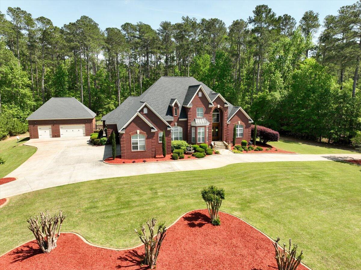 114 Nicoles Way