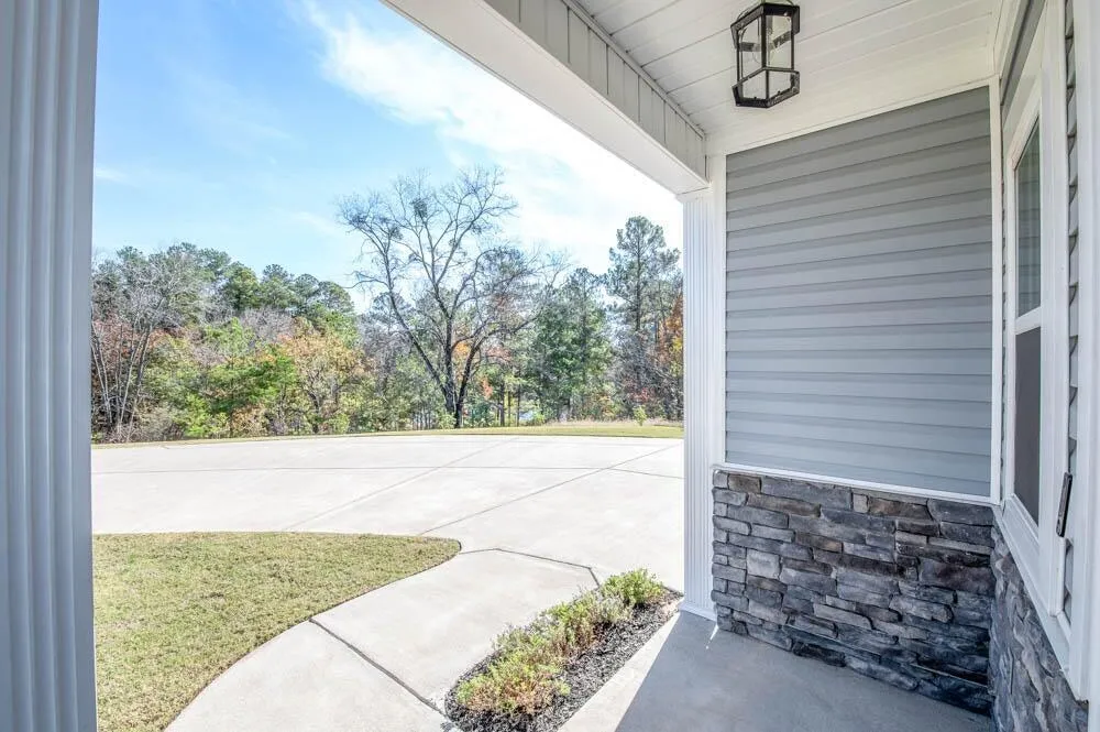 North Augusta, South Carolina 29860, United States, 4 Bedrooms Bedrooms, ,3 BathroomsBathrooms,Residential,Pending,59045