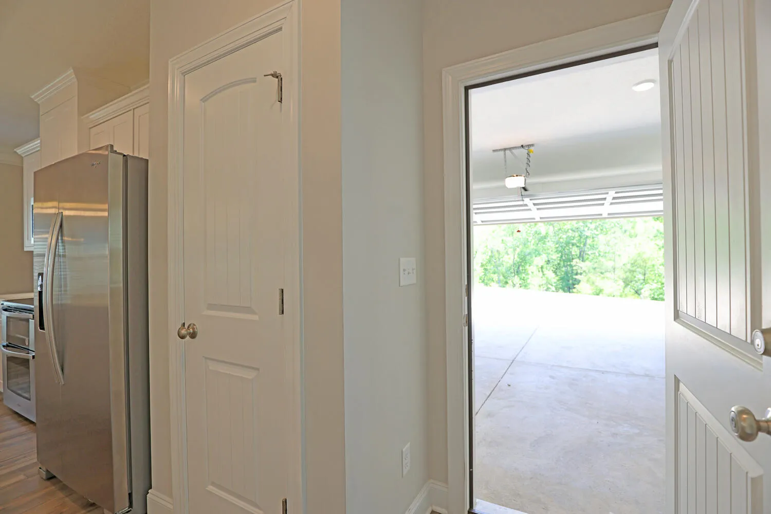 North Augusta, South Carolina 29860, United States, 4 Bedrooms Bedrooms, ,3 BathroomsBathrooms,Residential,Pending,59045