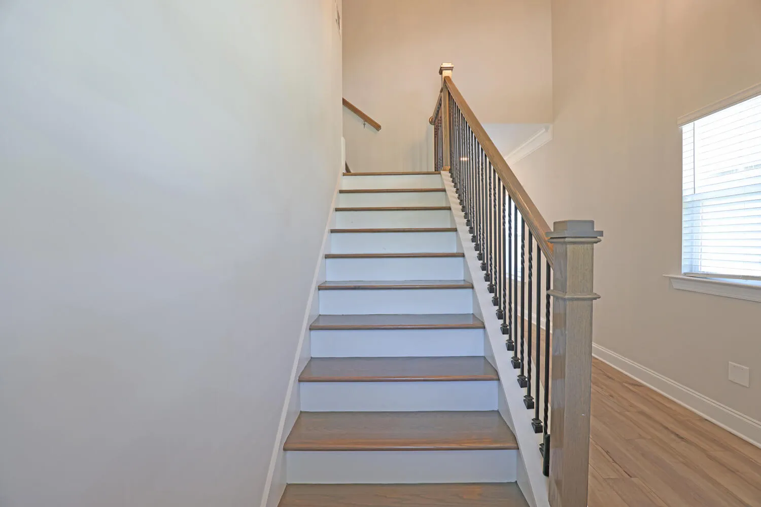 North Augusta, South Carolina 29860, United States, 4 Bedrooms Bedrooms, ,3 BathroomsBathrooms,Residential,Pending,59045