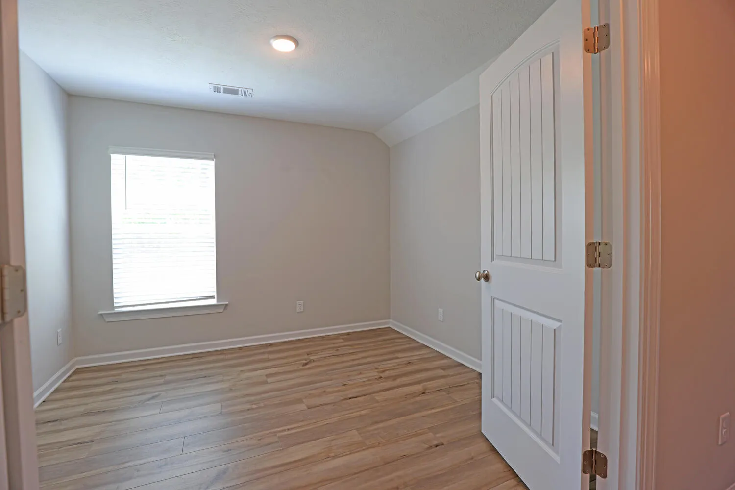 North Augusta, South Carolina 29860, United States, 4 Bedrooms Bedrooms, ,3 BathroomsBathrooms,Residential,Pending,59045