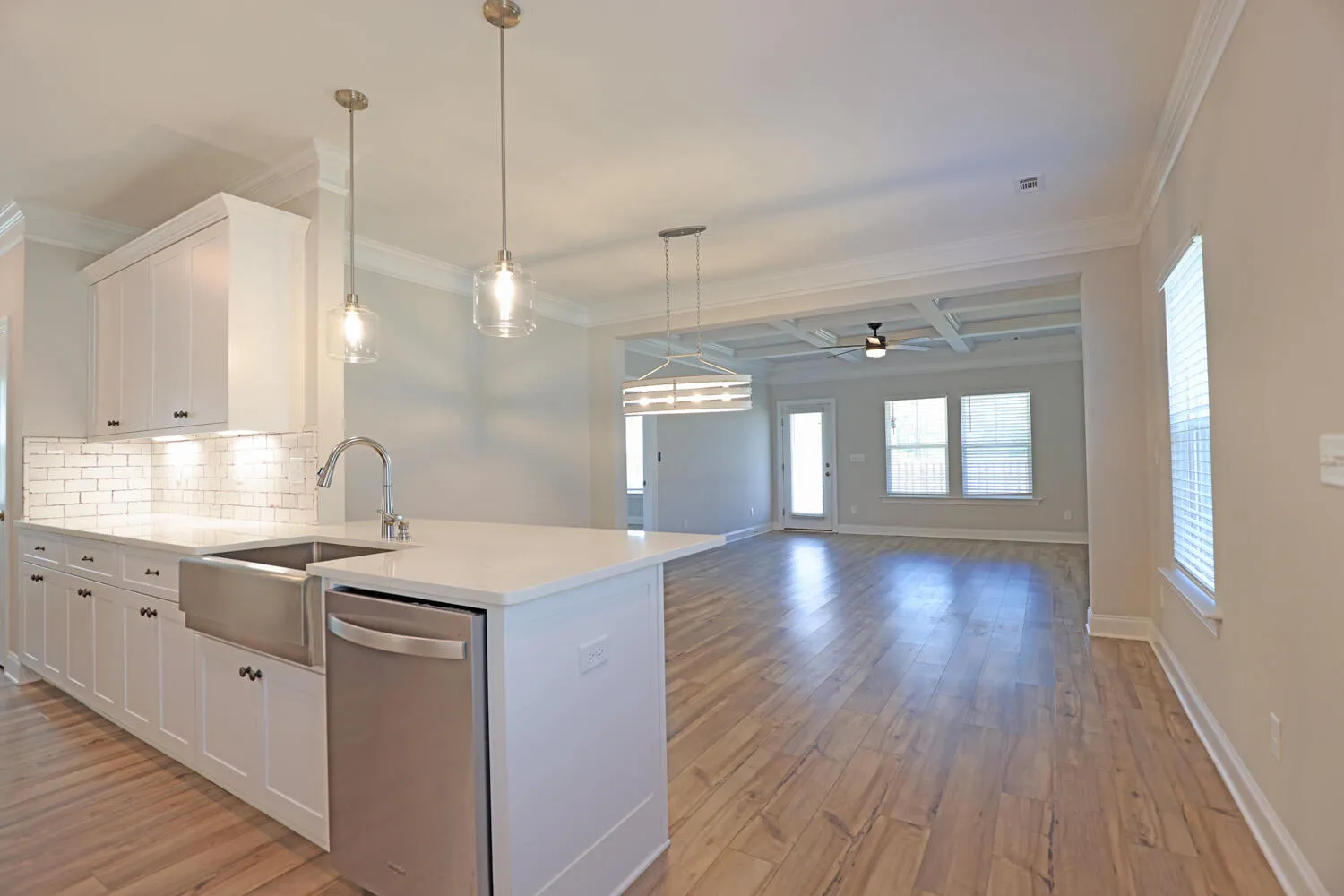 North Augusta, South Carolina 29860, United States, 4 Bedrooms Bedrooms, ,3 BathroomsBathrooms,Residential,Pending,59045