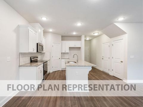 Tiny photo for Fbth8a Caroline Court, North Augusta, SC 29841 (MLS # 548497)