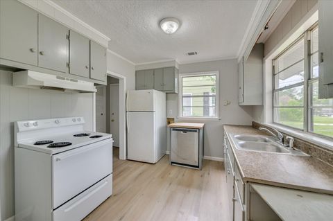 Tiny photo for 1833 Pennsylvania Avenue, Augusta, GA 30904 (MLS # 546114)