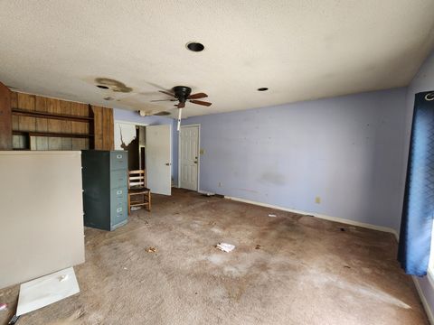 Tiny photo for 385 W Trippe Street, Harlem, GA 30814 (MLS # 547866)