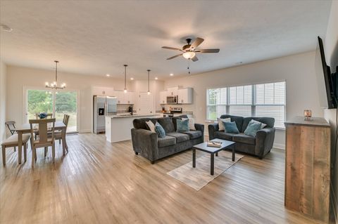 Tiny photo for 234 Silver Court, Trenton, SC 29847 (MLS # 547652)