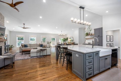 Tiny photo for 510 York Street Se St, Aiken, SC 29801 (MLS # 547489)