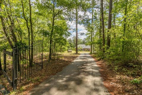 Photo of 2539 William Few Parkway, Evans, GA 30809 (MLS # 541158) Photo of 2539 William Few Parkway, Evans, GA 30809 (MLS # 541158)