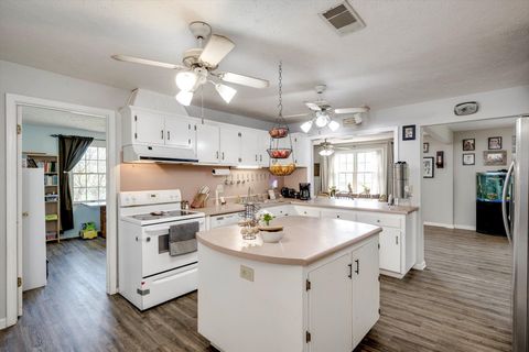 Tiny photo for 2320 Neal Street, Augusta, GA 30906 (MLS # 547913)