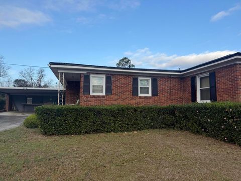 Tiny photo for 403 Calhoun Street, Swainsboro, GA 30401 (MLS # 549694)