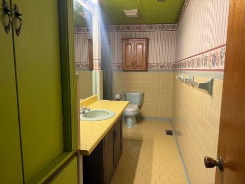 Tiny photo for 403 Calhoun Street, Swainsboro, GA 30401 (MLS # 549694)