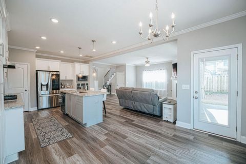 Tiny photo for 606 Bunchgrass Street, Evans, GA 30809 (MLS # 550700)