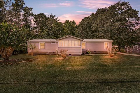 A home in Thomson