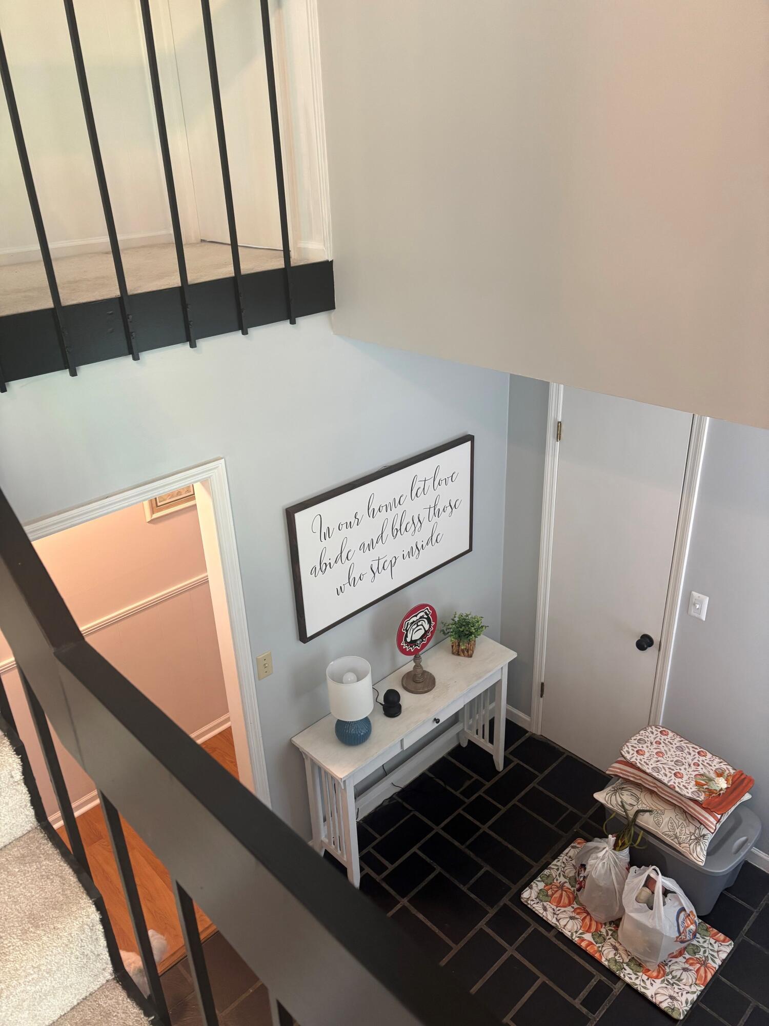 1056 Country Club Circle