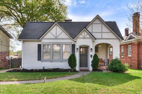 Photo of 946 Russell Street, Augusta, GA 30904 (MLS # 553752)