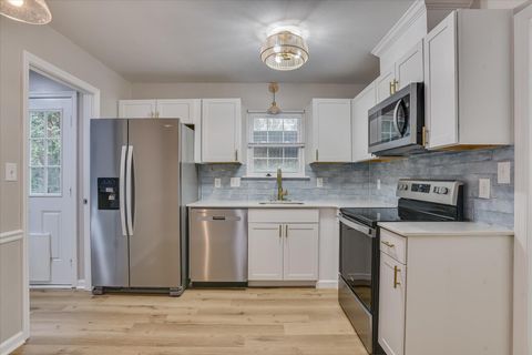 Tiny photo for 816 Brookfield Parkway, Martinez, GA 30907 (MLS # 547545)