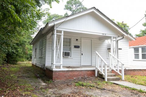 Tiny photo for 1919 Warren Street, Augusta, GA 30904 (MLS # 542577)