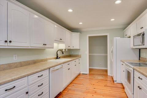 Tiny photo for 40 Roper Court, North Augusta, SC 29860 (MLS # 549901)