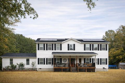 Photo of 106 Heddy Road, Greenwood, SC 29646 (MLS # 549184)