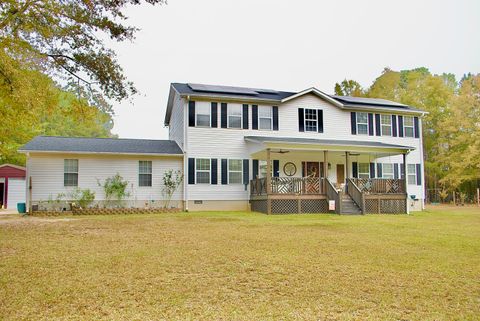 Photo of 106 Heddy Road, Greenwood, SC 29646 (MLS # 549184)