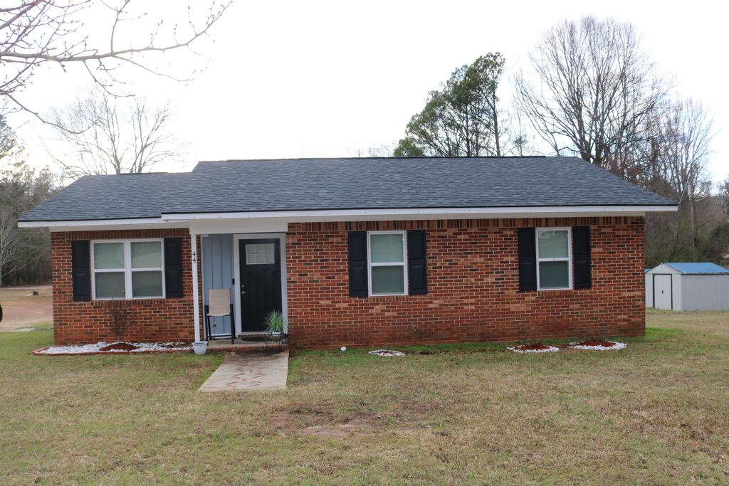 Photo of 44 Kemp Road, Edgefield, SC 29824 (MLS # 552718)